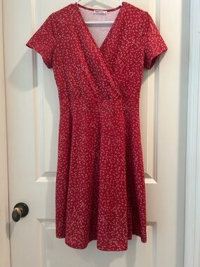 MS Basic Red Short-Sleeve print Midi Wrap stretchy pullOn Dress women’s size M